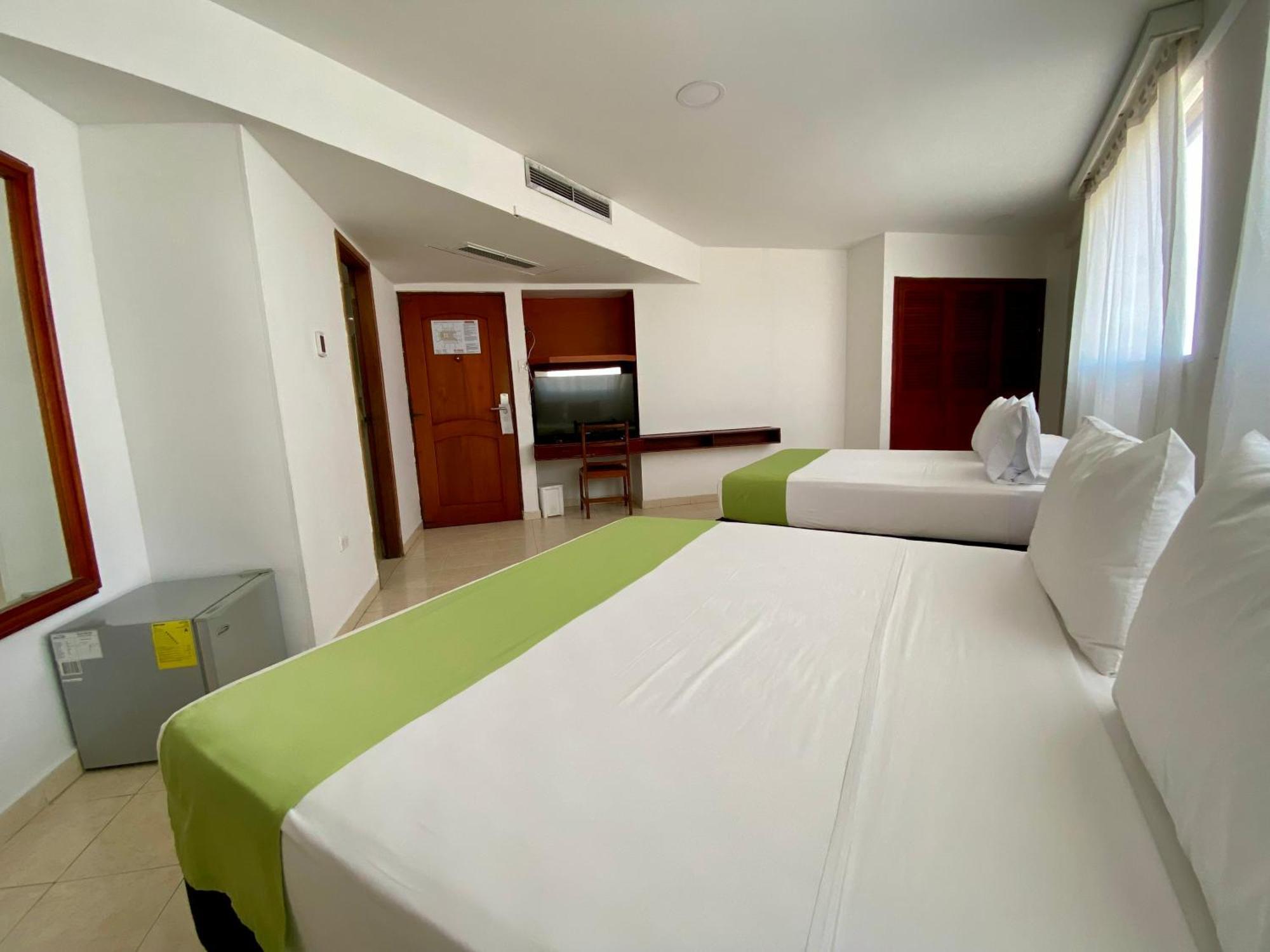 Hotel Dorado Plaza Bocagrande Cartagène Extérieur photo
