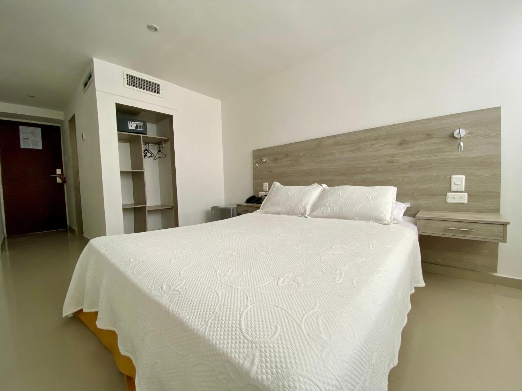 Hotel Dorado Plaza Bocagrande Cartagène Extérieur photo